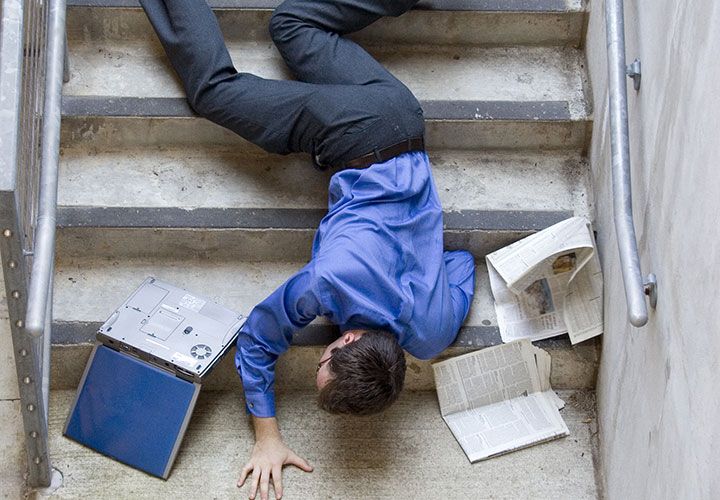 Ergonomie struikelen en uitglijden op het werk
